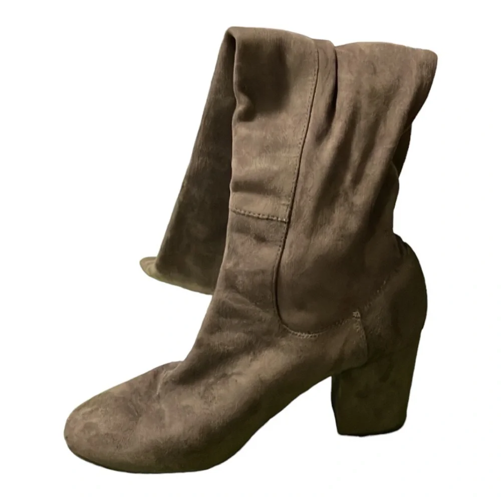 Treasure & Bond Over the Knee Faux Suede Brown Boots 3” Covered Heel 11